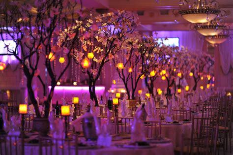 Sand castle inc franklin square photos - Hall. Sand Castle Wedding Venue. 505 Franklin Avenue, New York, NY 11010 –. Show map. Loula A. From $150. per person. Up to 440. seats. Up to 450. standing. Venue …